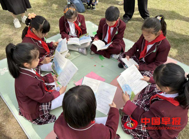 1看书学习.png