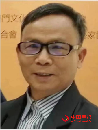李.png