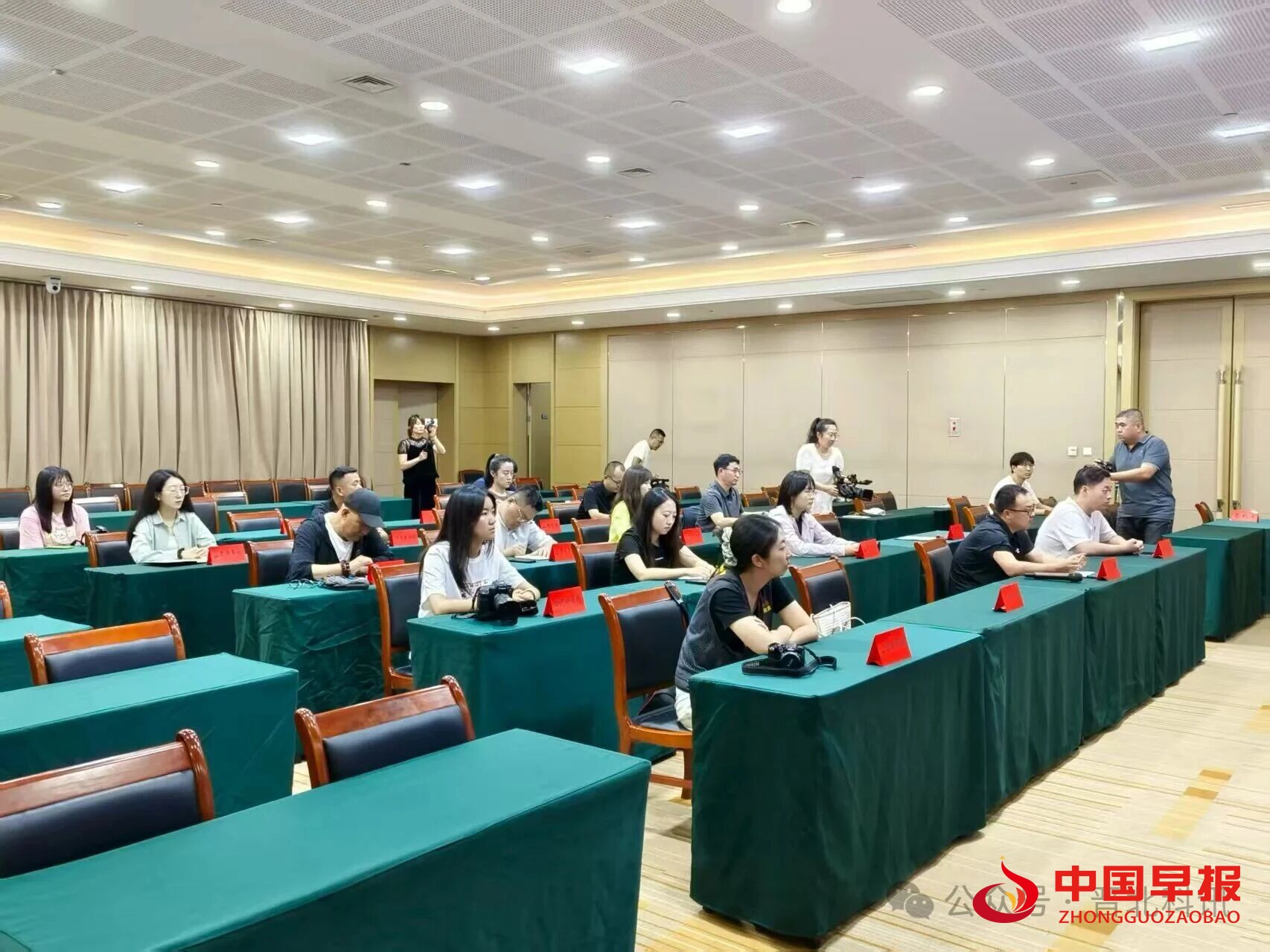 图片02.jpg