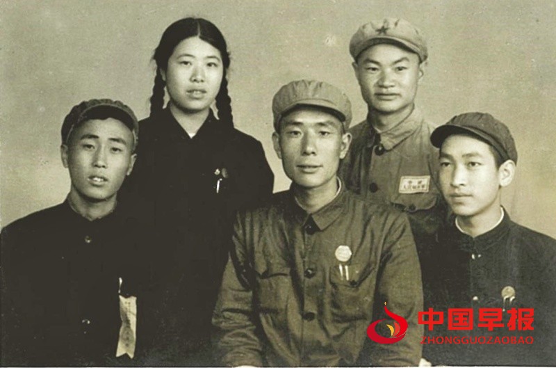 2_副本.jpg
