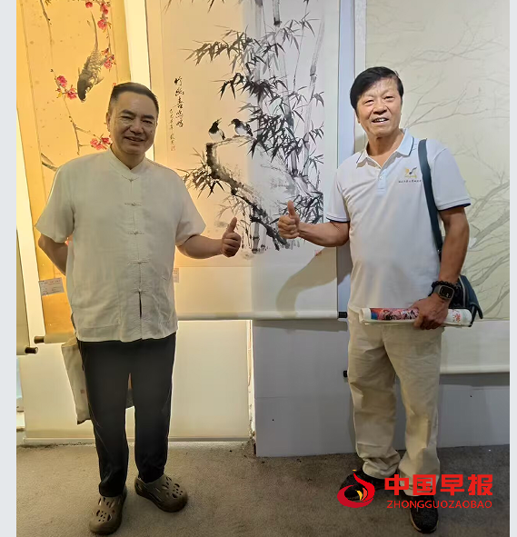 1761211607128054.png 4黄与张合影.png