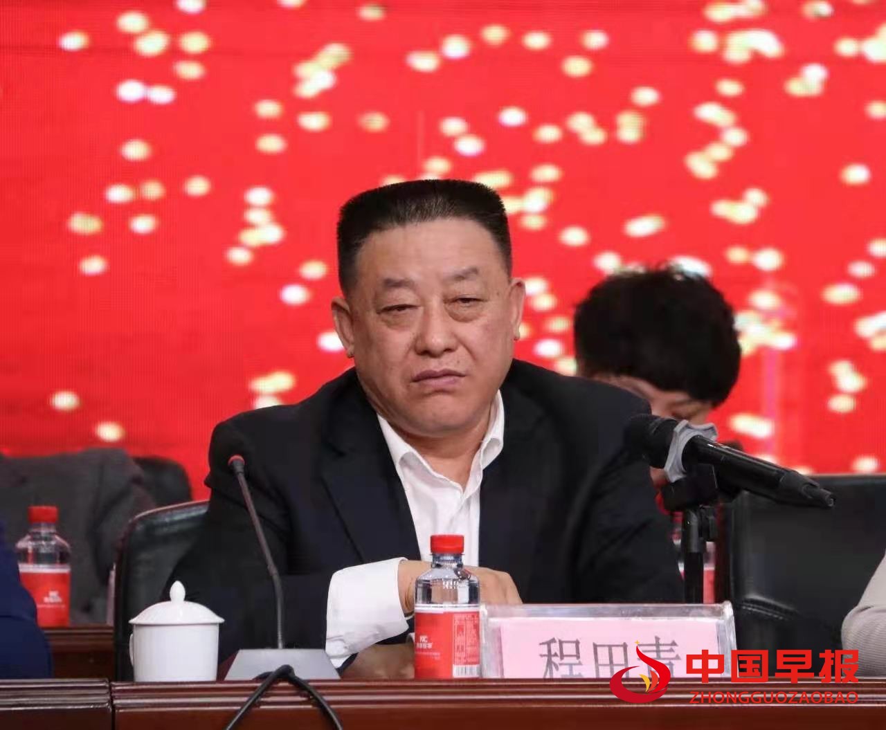 图片05.jpg