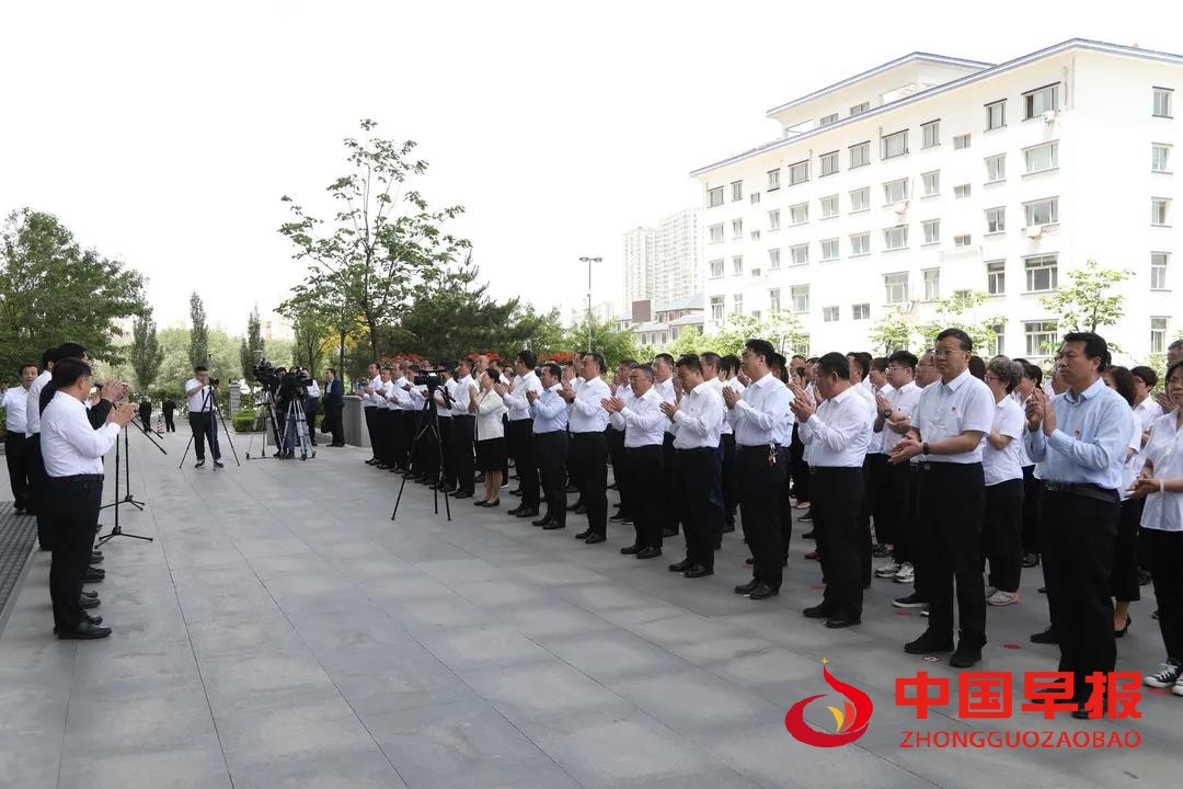 图片03.jpg
