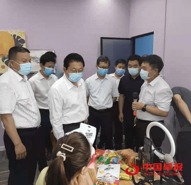 图片03.jpg