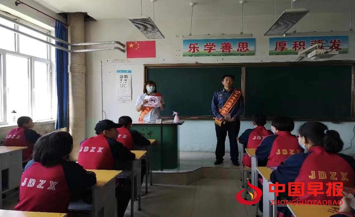 图片05.jpg
