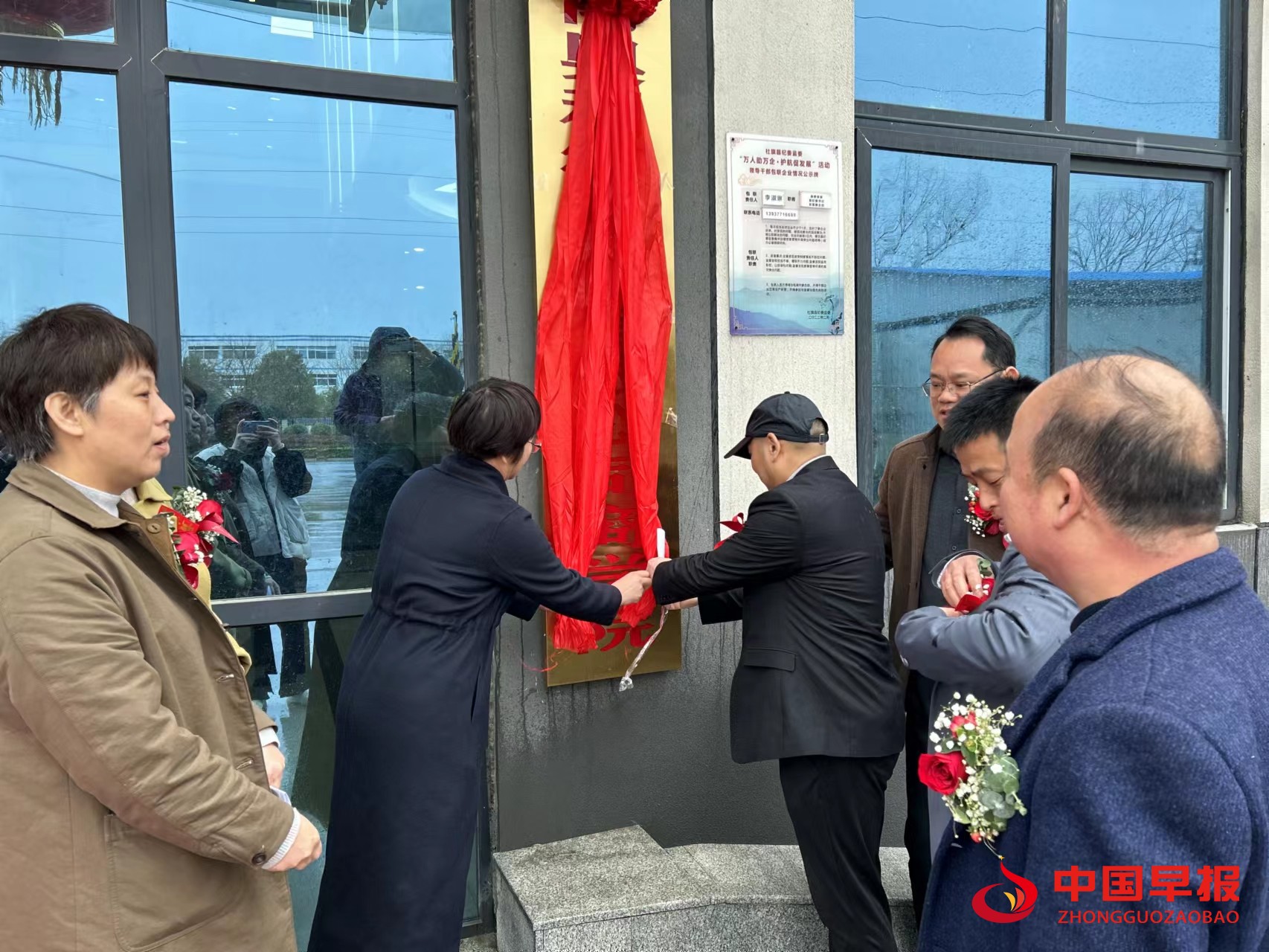 图片02.jpg