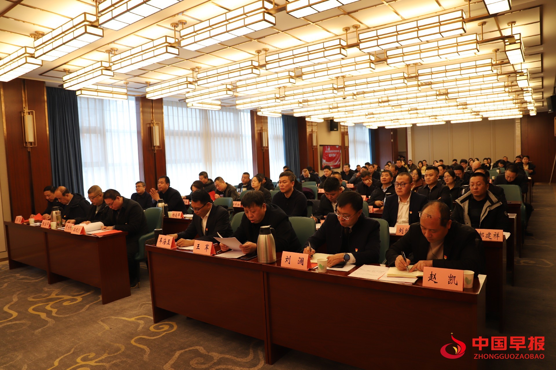 图片04.jpg
