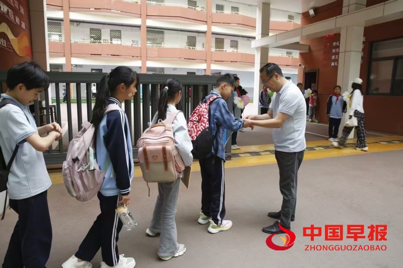 微信图片_20250509174926_副本.jpg