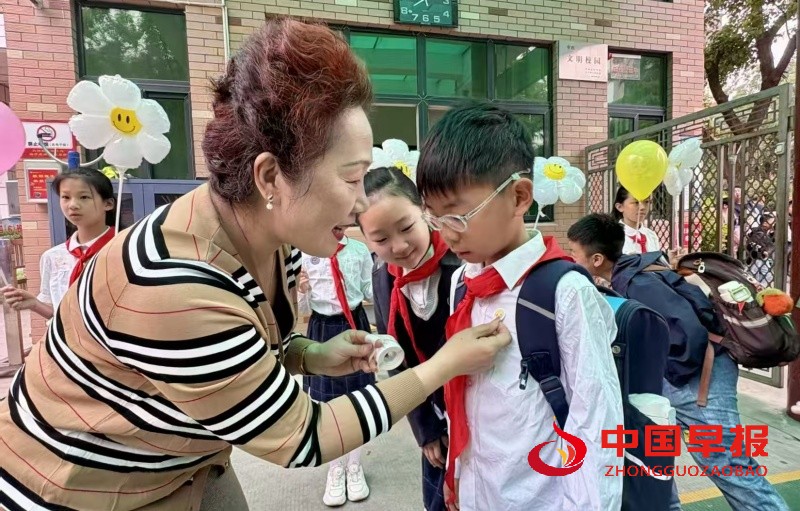 微信图片_20250509175004_副本.jpg
