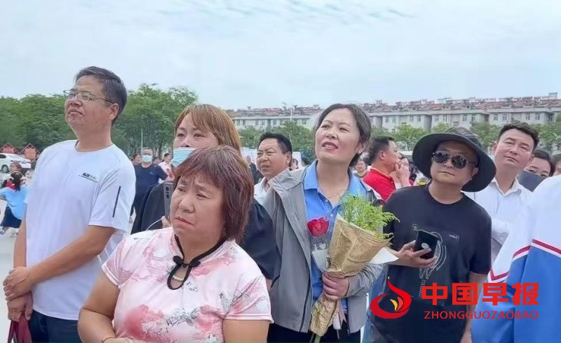 微信图片_20250605220922_副本.jpg