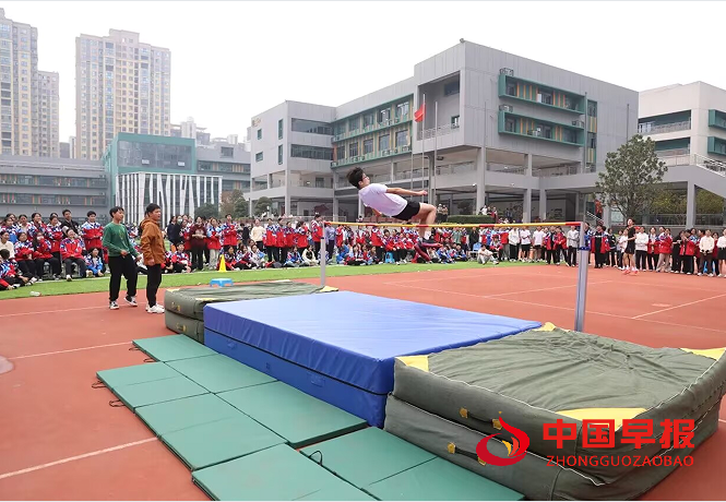 1762306623128875.png 9跳高.png